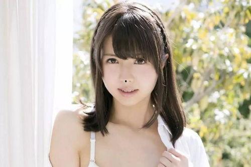日本演员爱佳,日本影视界的璀璨星辰