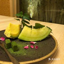 吃黑蜜瓜好不好,美味与健康双重享受的甜蜜诱惑