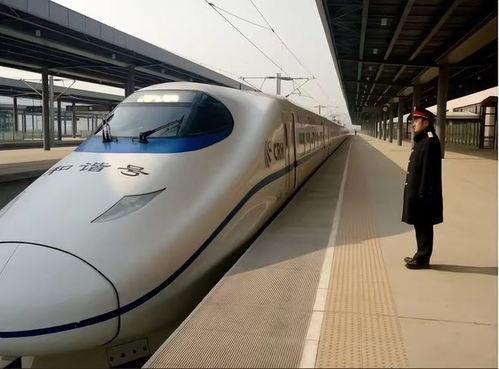 高铁上图片,高铁上的流动风景画卷